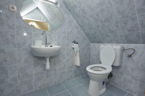 Zoli Apartmanok -n�ri K�lcsey 32