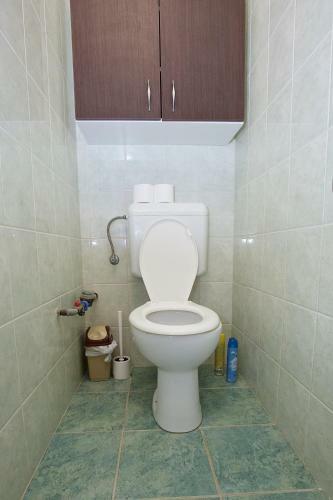 Zoli Apartmanok-peti K�lcsey 34-36