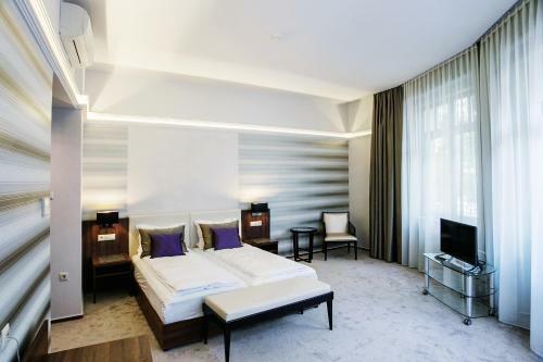 Grand Hotel Glorius Mak�