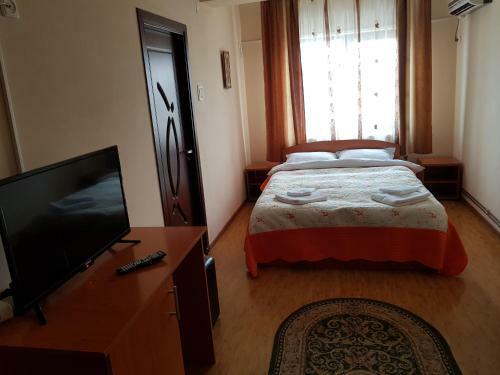 Hotel Tata Si Fii