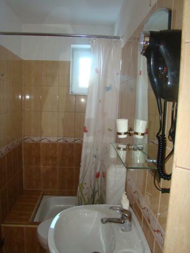 Hostal Pensiunea Agroturistica Cristal