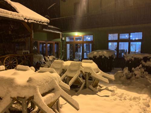 Agroturismo Cabana Ghiocelul
