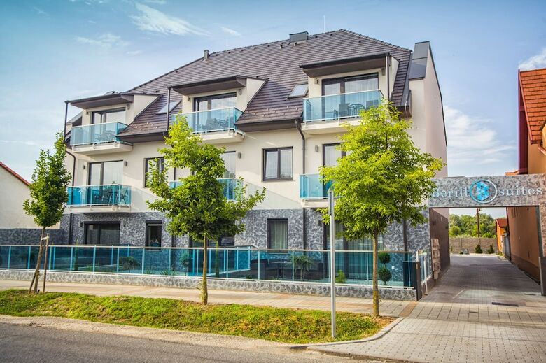 Apartamento Berill Suites