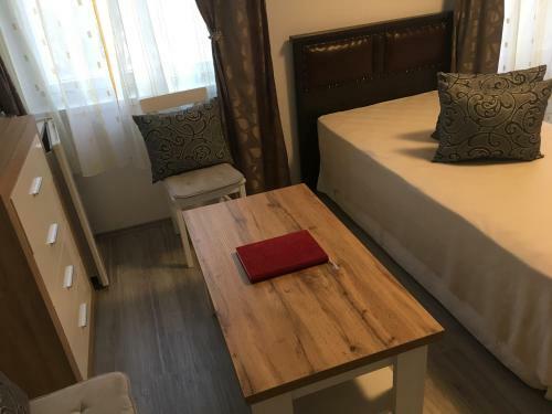 Bed & Breakfast �jjelibagoly Panzi�