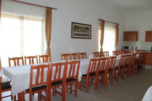 Albergue M�ria H�z