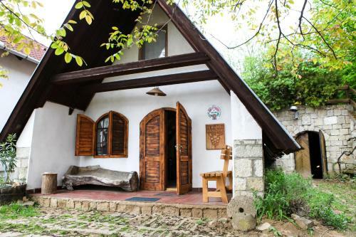 Hostal Myrtus Pince �s Vend�gh�z