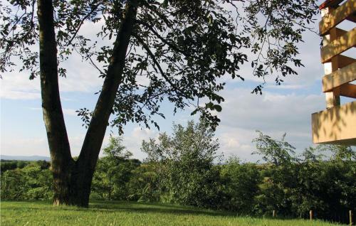 Two-bedroom Holiday Home In Szolad