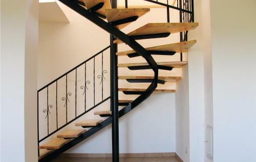 Two-bedroom Holiday Home In Szolad