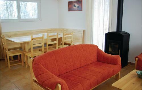 Two-bedroom Holiday Home In Szolad