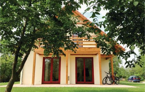 Two-bedroom Holiday Home In Szolad