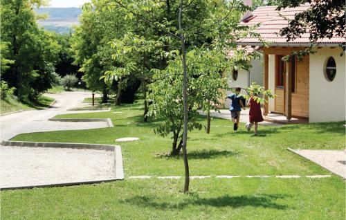 Two-bedroom Holiday Home In Szolad