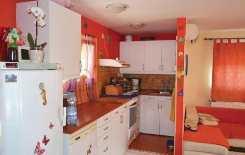 Three-bedroom Holiday Home In Szentendre