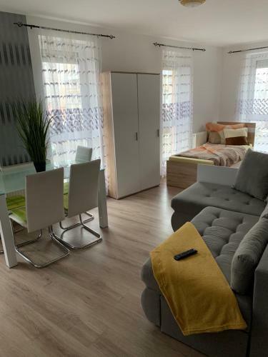 Hostal �des �lom Guesthouse