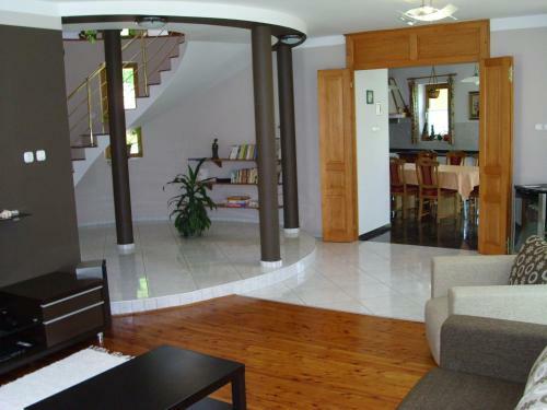 Anonim Vend�gh�z