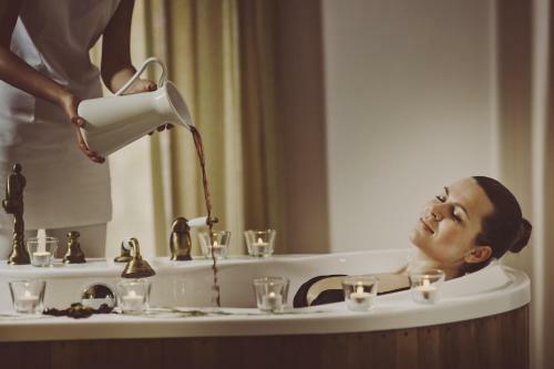 Crocus Gere Bor Hotel Resort & Wine Spa