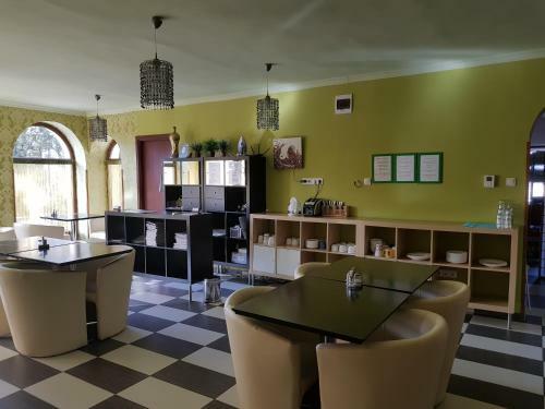 Hostal Amaretto Sz�ll�s