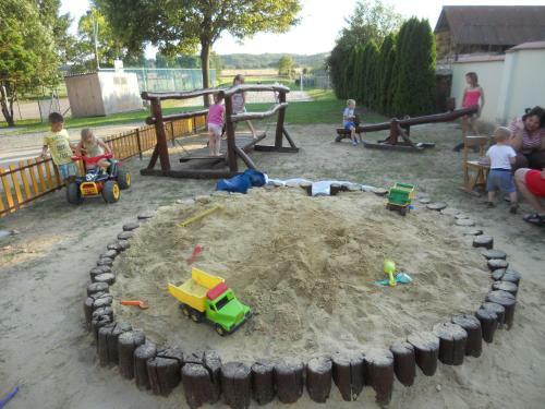 Hostal Hat�rmenti Vend�gh�z