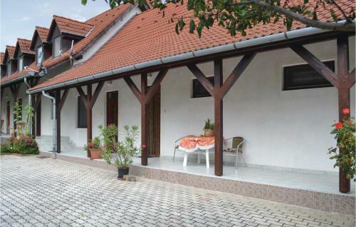 One-bedroom Apartment In Zalavar