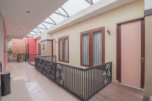Hostal Reddoorz Syariah Plus @ Banjarbaru 2