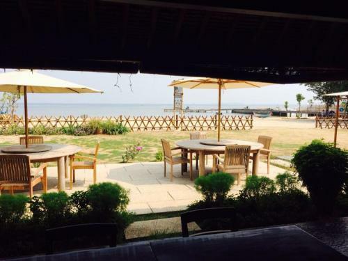 Jepara Marina Beach Bungalows
