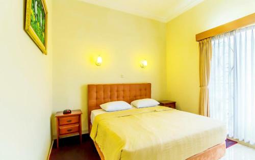 Hostal Puri Bernadi Guest House