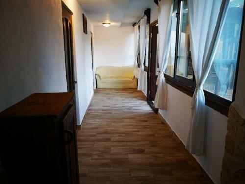 Hostal Pension Bella Vista
