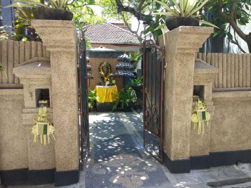 Hostal Tirta Yoga Inn
