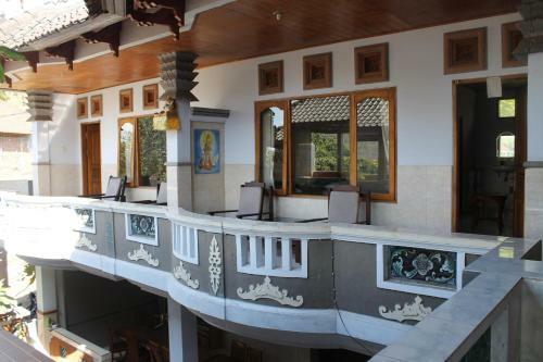 Posada Serangan Inn II