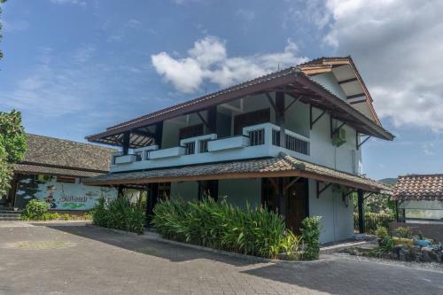 Oyo 942 Srikandi Hotel
