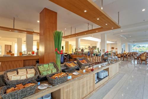 Le Eminence Puncak Hotel Convention & Resort