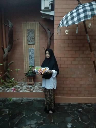 Balinese Villa With Private Pool In Batam