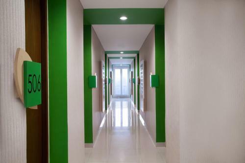 Hotel Maxonehotels At Belstar Belitung