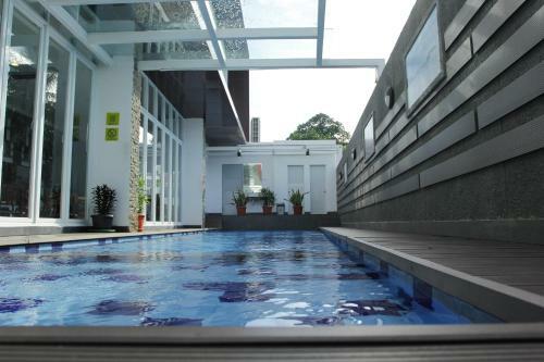 Hotel Maxonehotels At Belstar Belitung