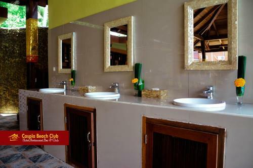 Caspla Beach Hotel Resto And Bar