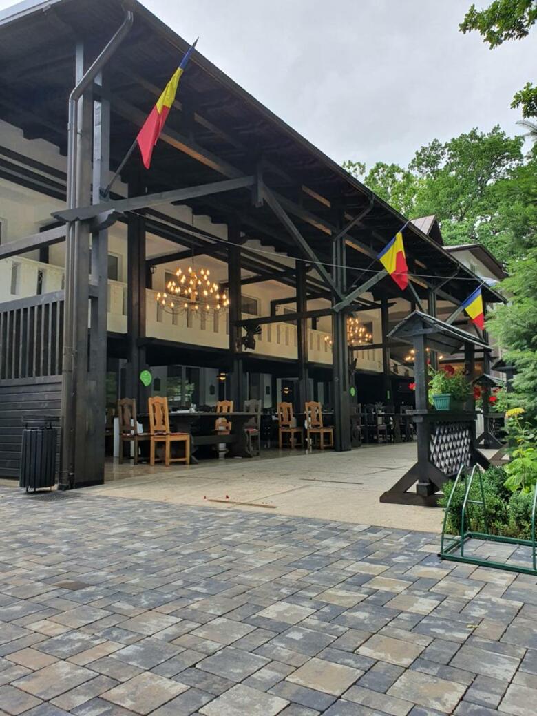 Hotel Cornul Vanatorului