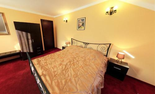 Hostal La Storia Guest House