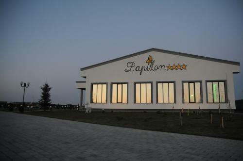 Hostal Papillon