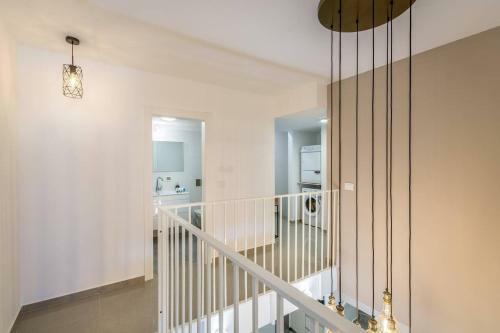 Apartamento Trust Inn - Jaffa Brand New Duplex Balcony&parking
