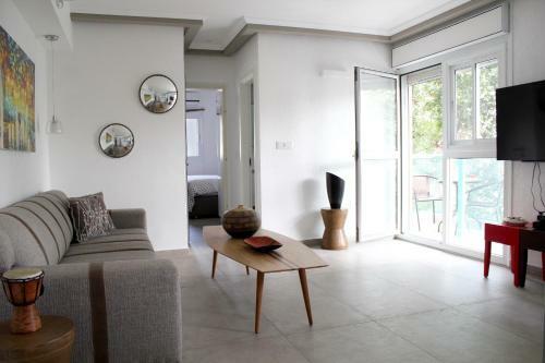 Apartamento Jean-jaur�s / Dizengoff 147 - 2 Bedrooms + Balcony