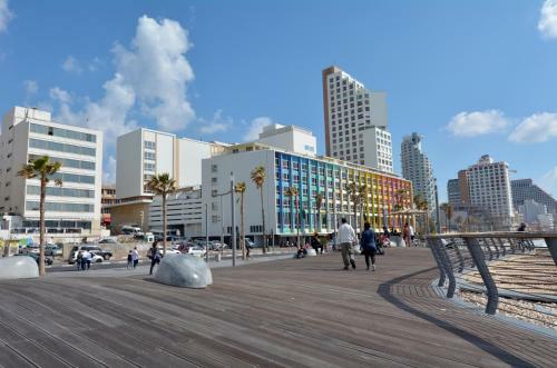 Prime Location Studio Apartment By The Beach