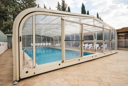 Hostal Etzel Tami Hospitality