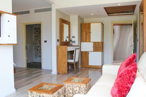 Yarden Estate Boutique Hotel