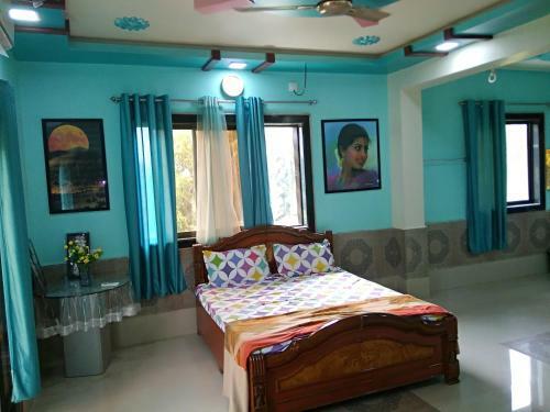 Hostal Raghushilp Guest House