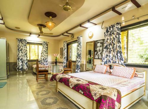 Hostal Raghushilp Guest House