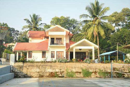 Kalyan Cool Villa - Chikmagalur