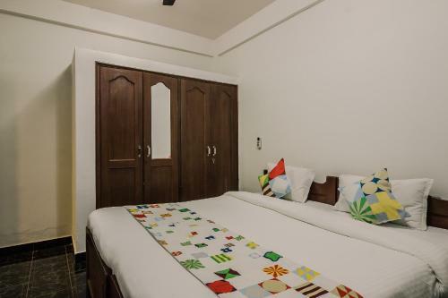 Apartamentos Decent 2bhk Stay In Candolim, Goa