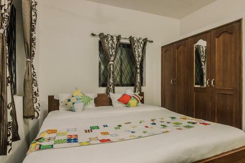 Apartamentos Decent 2bhk Stay In Candolim, Goa