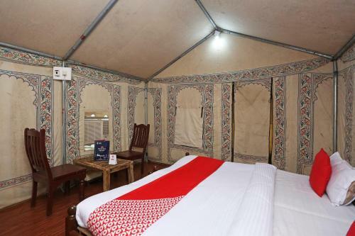 Oyo 10981 Hotel Jungle Camp