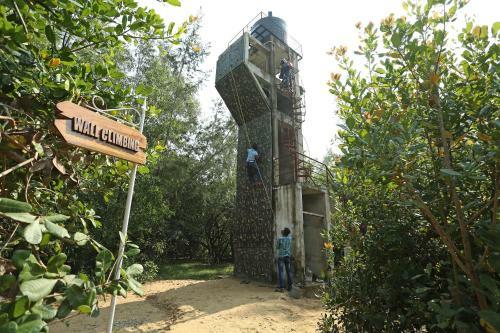 Oyo 10981 Hotel Jungle Camp
