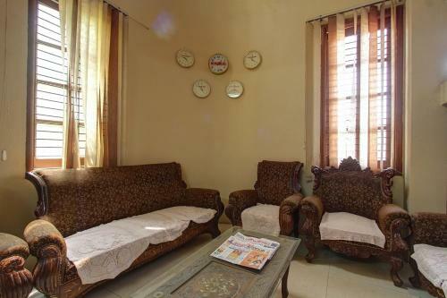 Bed & Breakfast Hotel Rajsangam International